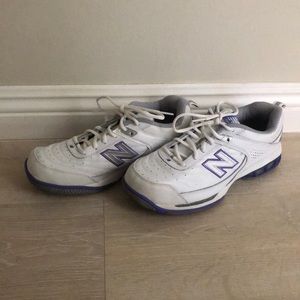 New Balance Tennis Shoe